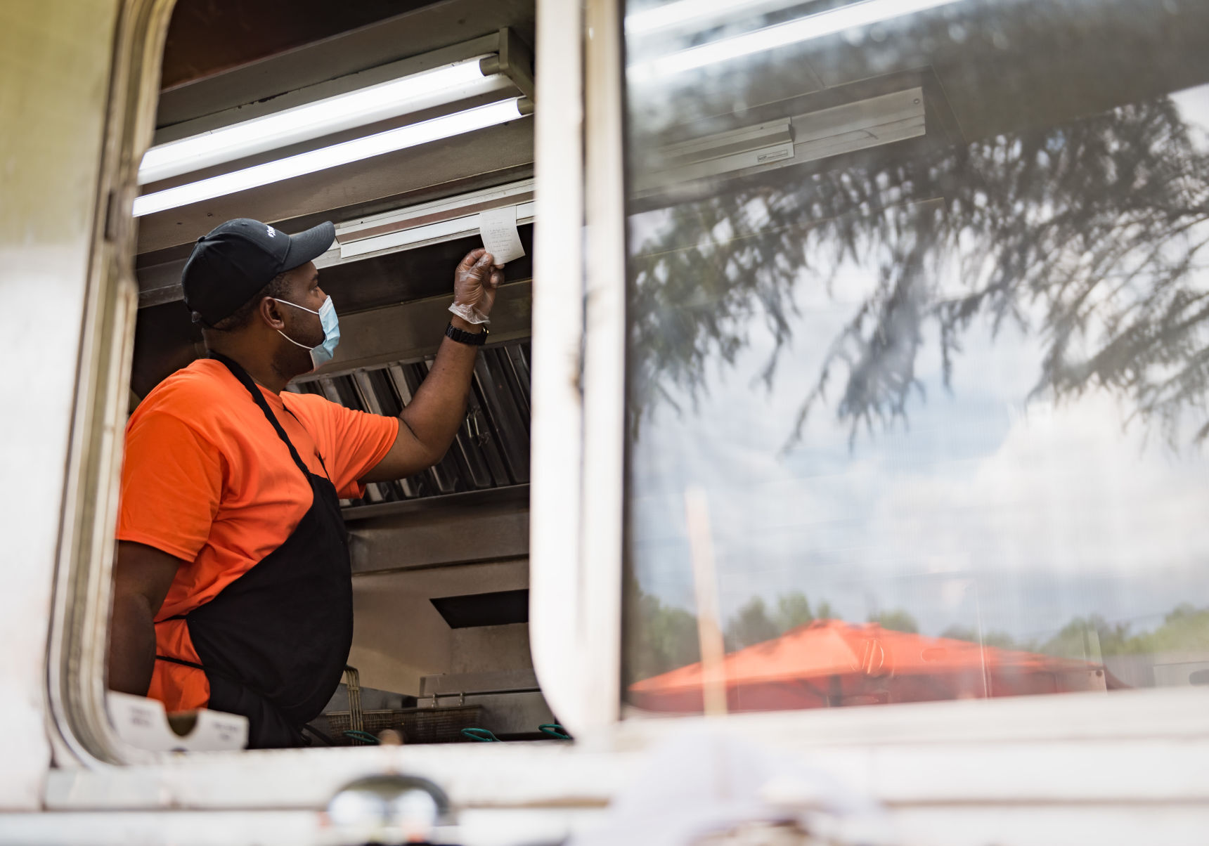 Wutyasay Food Truck during COVID19